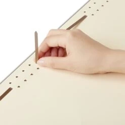 Quill Brand® Heavy-Duty Reinforced Straight Cut File Folders, 2-Fasteners, Letter, 2-Ply, Manila, 50/Bx (7-37523) -Esseltela Shop 4EEEE758 F086 4445 B26C9957DEF21D3D s7