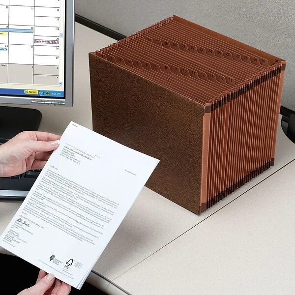 Smead® TUFF Expanding File, Daily (1-31), 31 Pockets, Legal, Redrope-Printed Stock (70469) 3 Smead® TUFF Expanding File, Daily (1-31), 31 Pockets, Legal, Redrope-Printed Stock (70469)